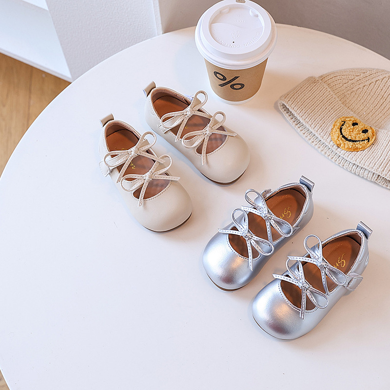Children's Leather Shoes 2025 Spring and Autumn Girls Silver Little Girls Soft Soled Princess Shoes Baby Shoes Children's Dance Shoes