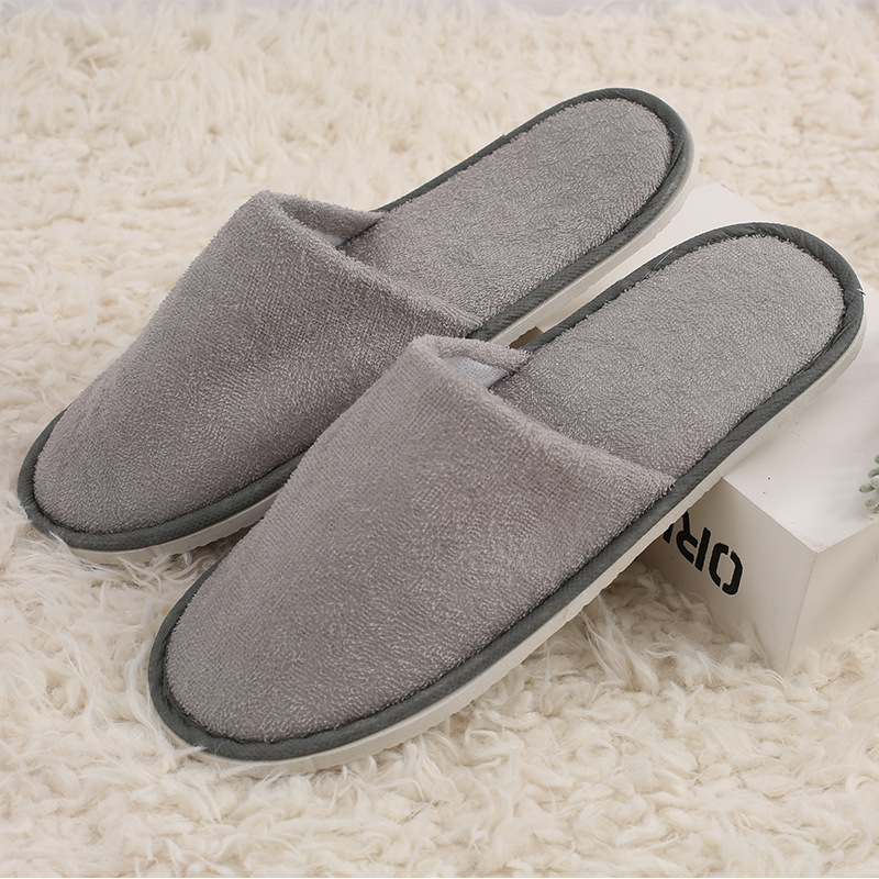 Picture of Disposable Slippers Hospitality Home Indoor Homestay Hotel Guesthouse Club Men's and Women's Coral Fleece Thickened Travel