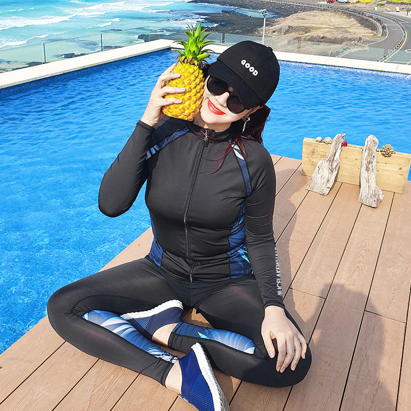 Women's plus size long-sleeved swimsuit, plus size plus size split trousers, five-piece suit, hot spring conservative diving mother suit