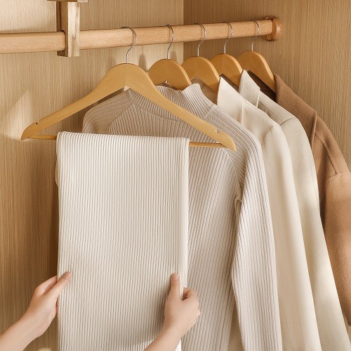 Picture of Wooden Clothes Hanger, Lotus Wood Clothes Hanger, Household Clothes Hanging, Retro Thickened Clothes Drying Rack, Hotel Clothes Hanger, Traceless Anti-Shoulder Corner