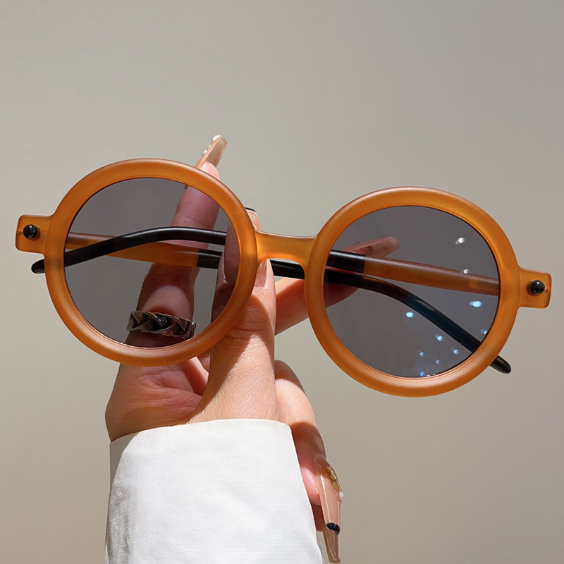 Picture of 2023 new retro literary tremolo with round frame sunglasses Europe and the United States anti-ultraviolet sunglasses cross-border wholesale