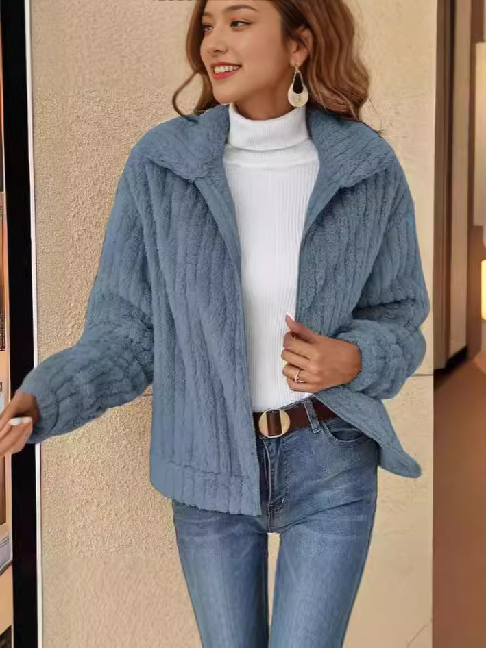 Picture of 2024 Cross-border New Fall/Winter Plush Cardigan Lapel Short Jacket