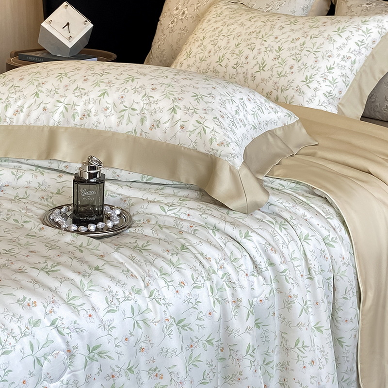 Picture of Class A Lyocell Fiber Printed Summer Cool Quilt Four-piece Set Summer Cool Air-conditioning Quilt Ice Silk Thin Quilt Machine Washable