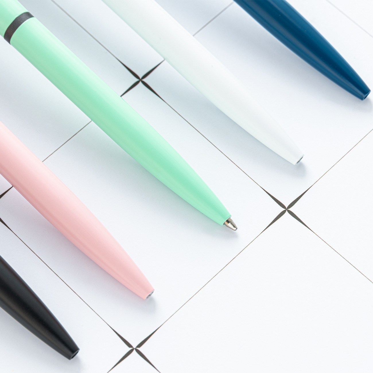 Picture of Spot Press Ball Pen wholesale multi-color metal ball pen office writing Stationery Gift advertising pen logo