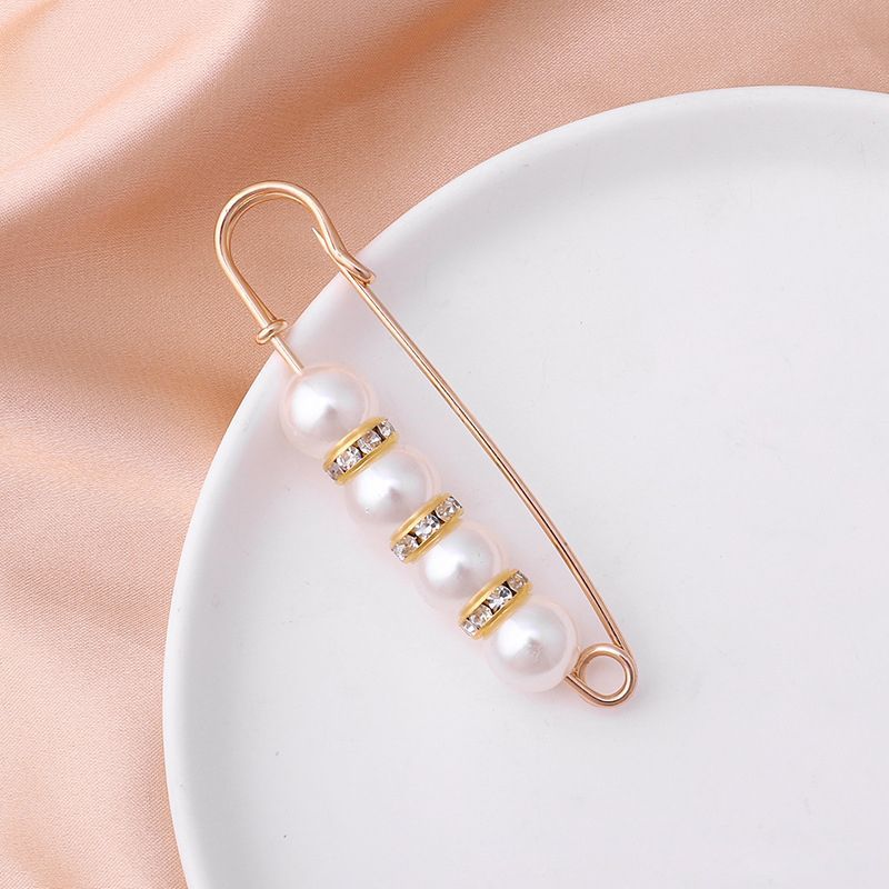 Elegant pearl brooch buckle pin anti-exposure pearl brooch shawl scarf buckle skirt mouth waist-closing artifact