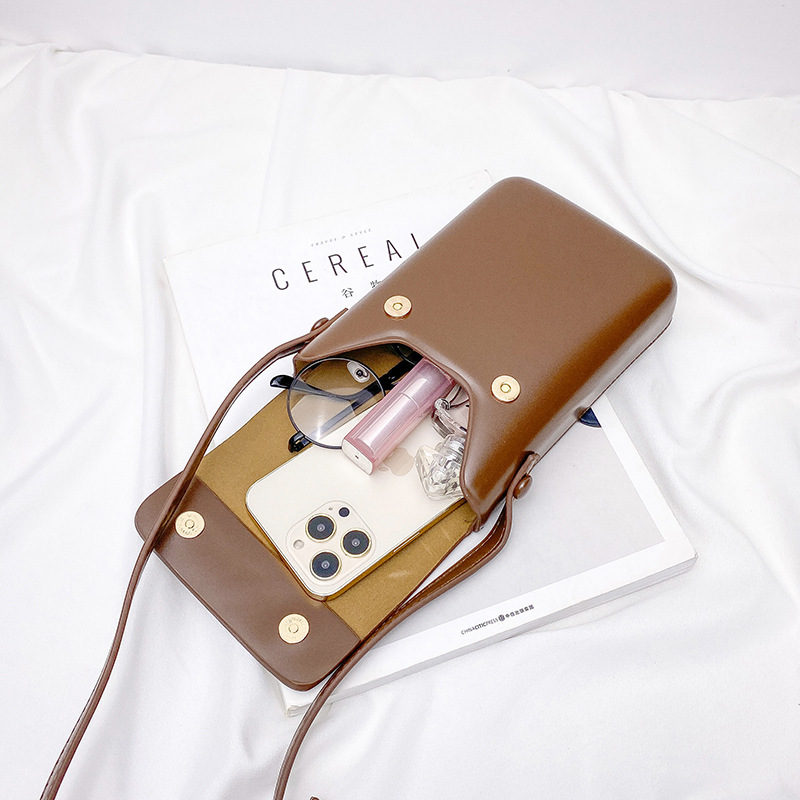 Picture of Vertical Korean and Japanese Style Coin Purse That Can Hold a Phone, Retro Unisex Neck-Hanging Mini Crossbody Bag, Small Vintage-Style Bag