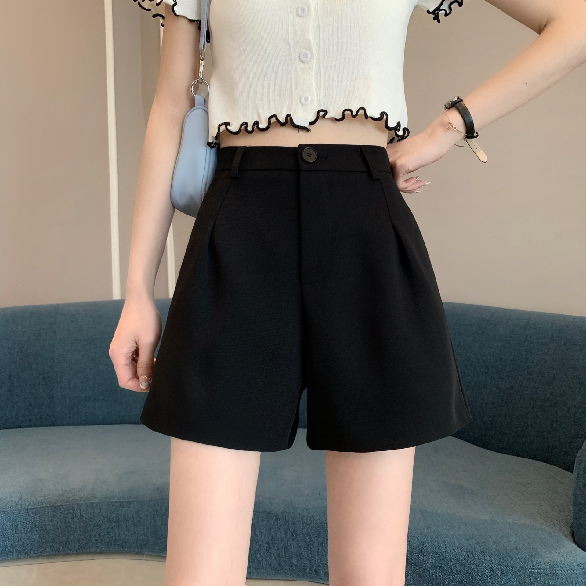 Shorts Women's Autumn 2024 New High Waist Slimming Korean A- Shaped Wide Leg Black Suit Shorts plus size Shorts