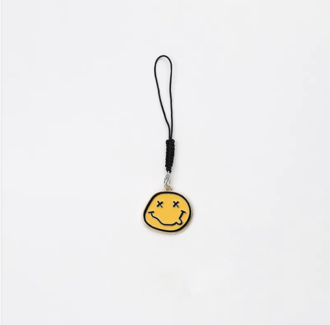 Picture of Cross-border e-commerce alloy color dripping smiley face keychain electroplated gold irregular expression bag pendant accessories