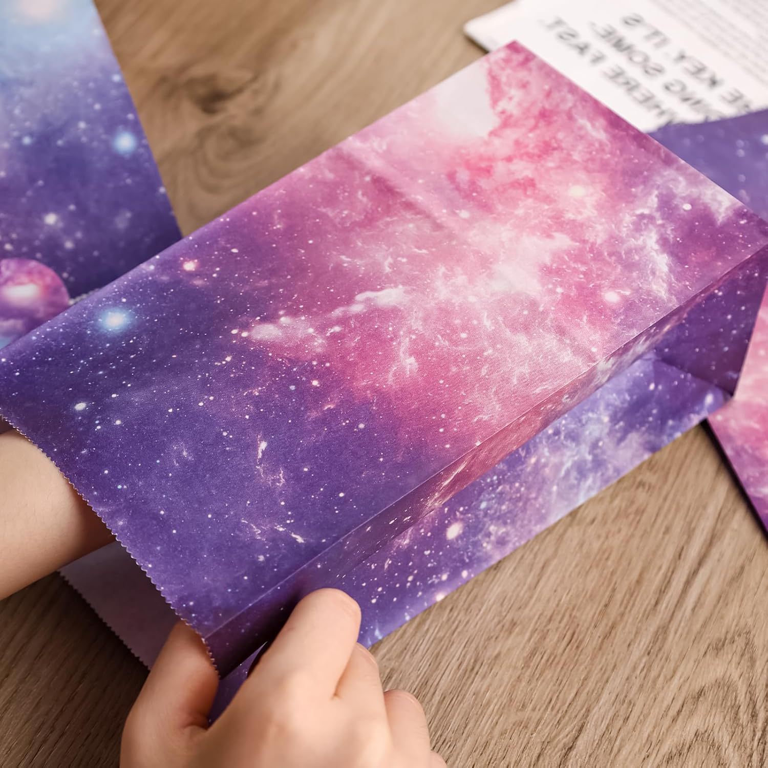 Star 36 color net red birthday gift cross-border packaging wholesale kraft paper bag gift bag gift bag square bottom