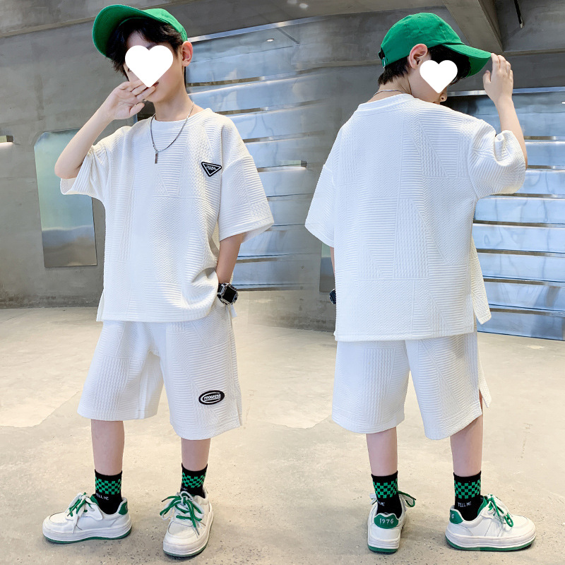 Boys' Summer Sports Suit 2023 Big Boy Cool T-shirt Half-length Pants Korean Casual Two-piece Fashionable Set