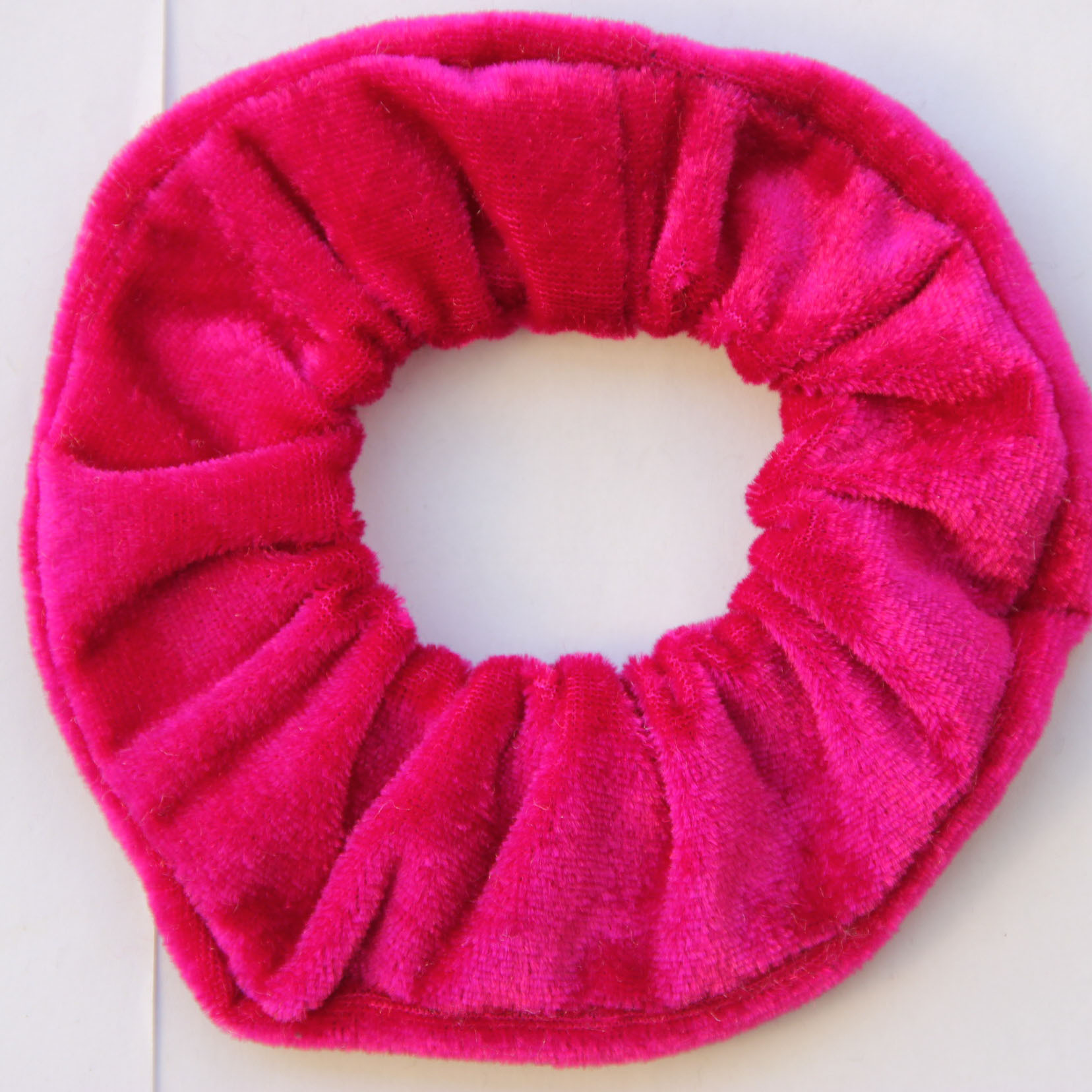 Picture of Amazon Gold Velvet Cloth Pig Intestine Hair Ring Velvet Mother Headband Grandma Jewelry Rubber Band Wholesale