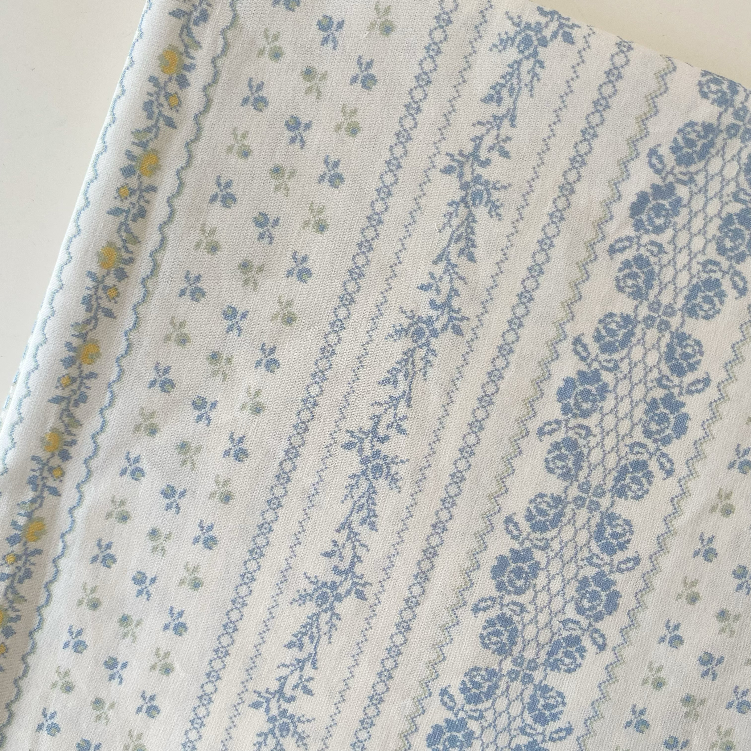 40 Pieces of Sea Salt Oxygen Stripes Fresh Floral Print Cotton DIY Baby Clothes Dress Hair Band Headscarf Fabric