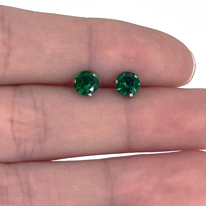 Picture of Puncture product lip nail zircon head 2-5mm 0.9-1.0mm internal thread