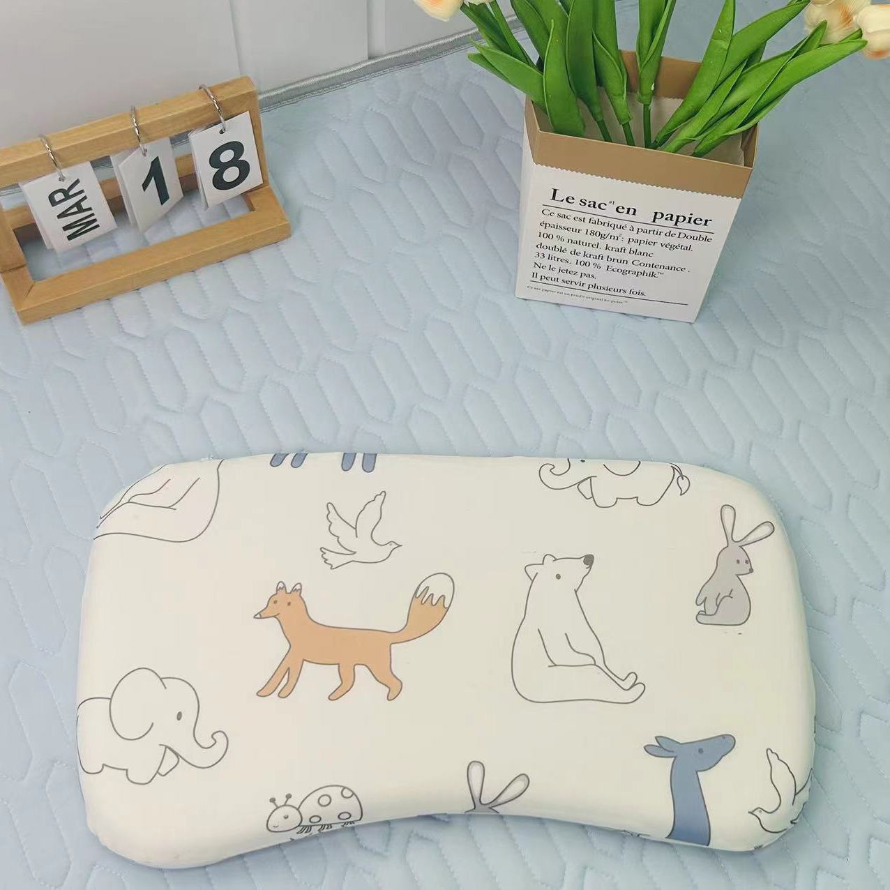 Picture of Cross-border cartoon shaped pillow children's pillow Class A slow rebound memory foam infant pillow newborn head baby pillow
