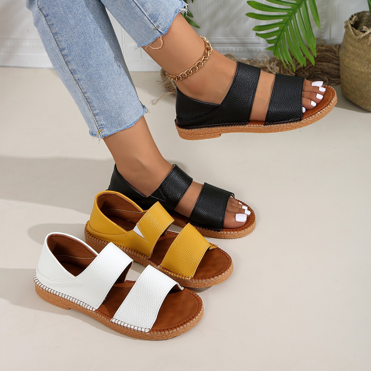 Cross-border plus size Summer New Fairy Style Flat Soft Bottom Sandals Two-wear Backpack Heeled Roman Beach Sandals for Women