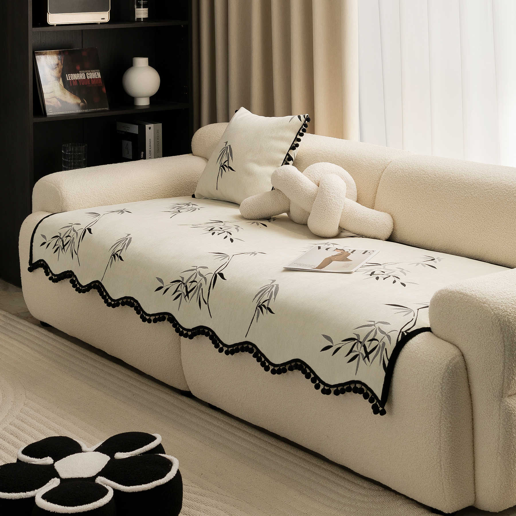 2025 National Fashion Four Seasons Fabric Sofa Cushion Chenille Non-slip Cushion Leather Sofa Cover Pendant Tassel