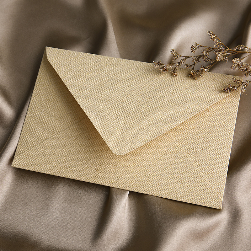 Picture of Linen Envelope Letter Paper Set Retro Love Letter Chinese Style Cowhide Special Paper Invitation Postcard Fire Paint Envelope