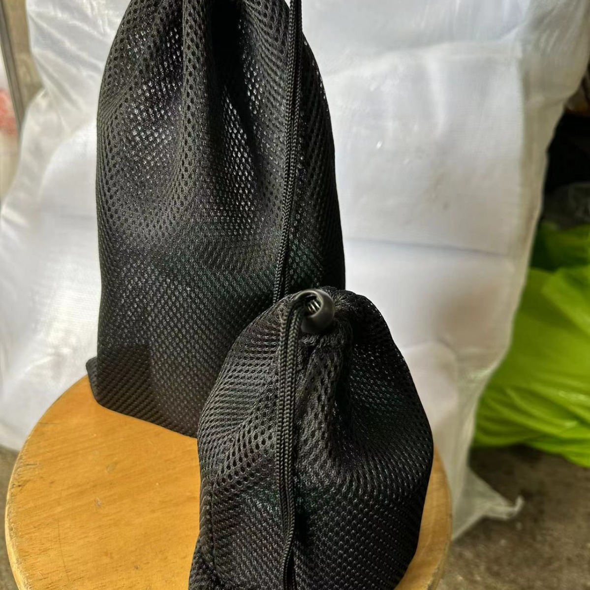 Manufacturer's Ready-Made Mesh Drawstring Flap Pocket Pantss, Various Sizes of Mesh Bags, Anti-Collision Packaging Bags, Storage Bags
