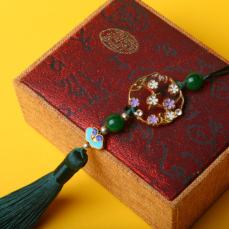 New clothing accessories accessories fan pendant Group fan tassel Hanfu pendant accessories DIY small tassel white jade lotus pendant