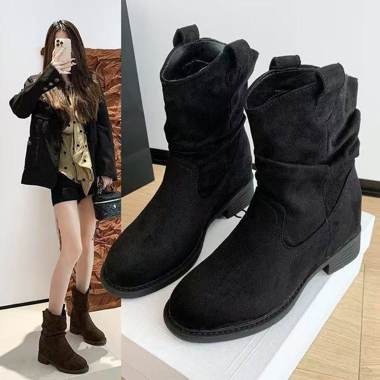 Picture of Vintage round toe stack boots 2025 fall new ins style high heels western cowboy knight boots mid-leg boots boots