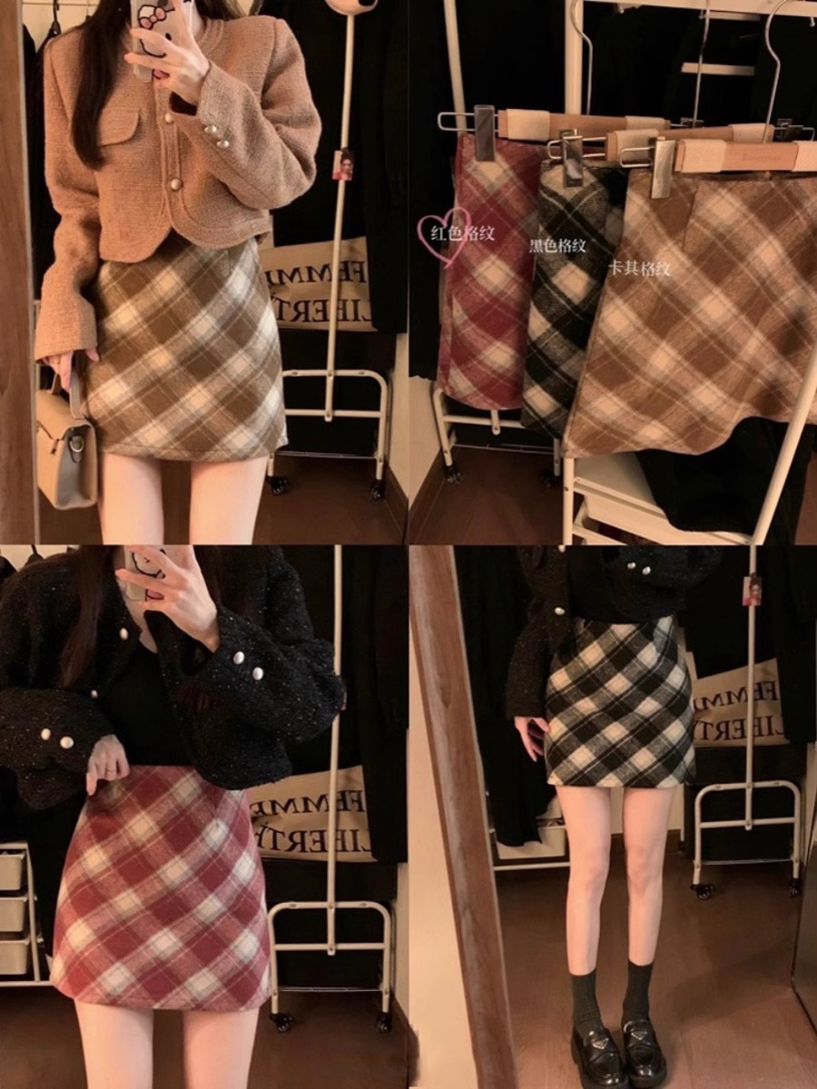 Vintage Plaid Wool Skirt Women's Autumn and Winter Korean Style 2024 New Arrival plus size High Waist Slimming A- line Hip Skirt