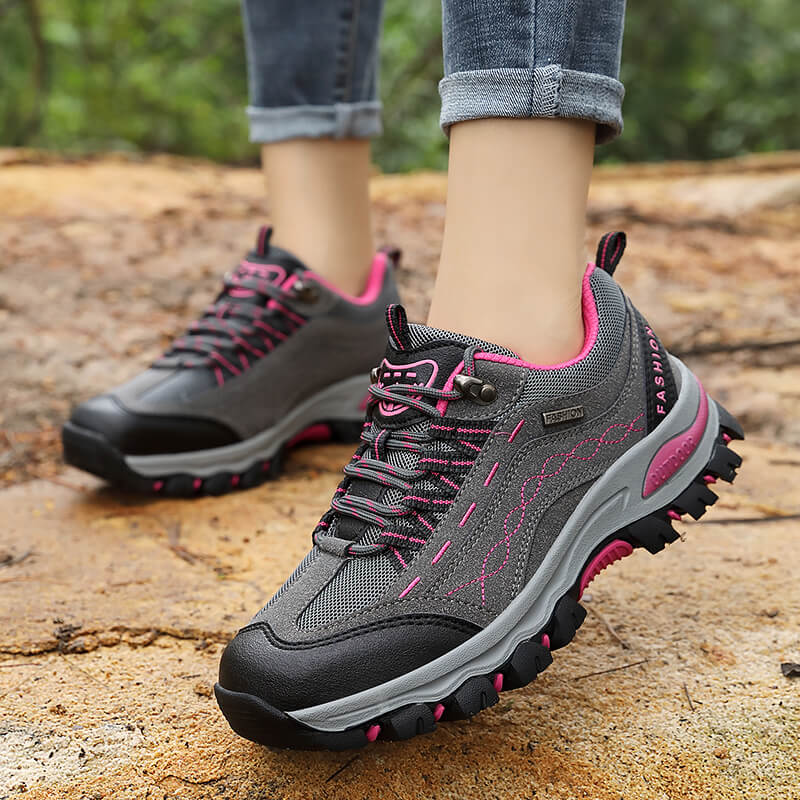 Outdoor Shoes Women's Autumn New Hiking Hiking Shoes Women's Wear-resistant Mountain Climbing Travel sneaker Women
