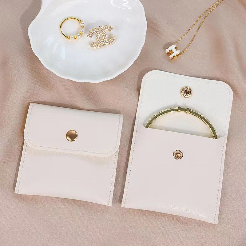 Jewelry flannel leather Lotus bag buckle bag thickened delicate velvet ring necklace jewelry storage bag wholesale