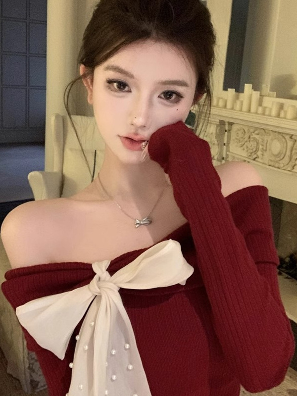 Autumn and Winter New Red Long Sleeve Sweater with Chic and Beautiful Top Shoulder Bow Knitted Base Shirt for Women