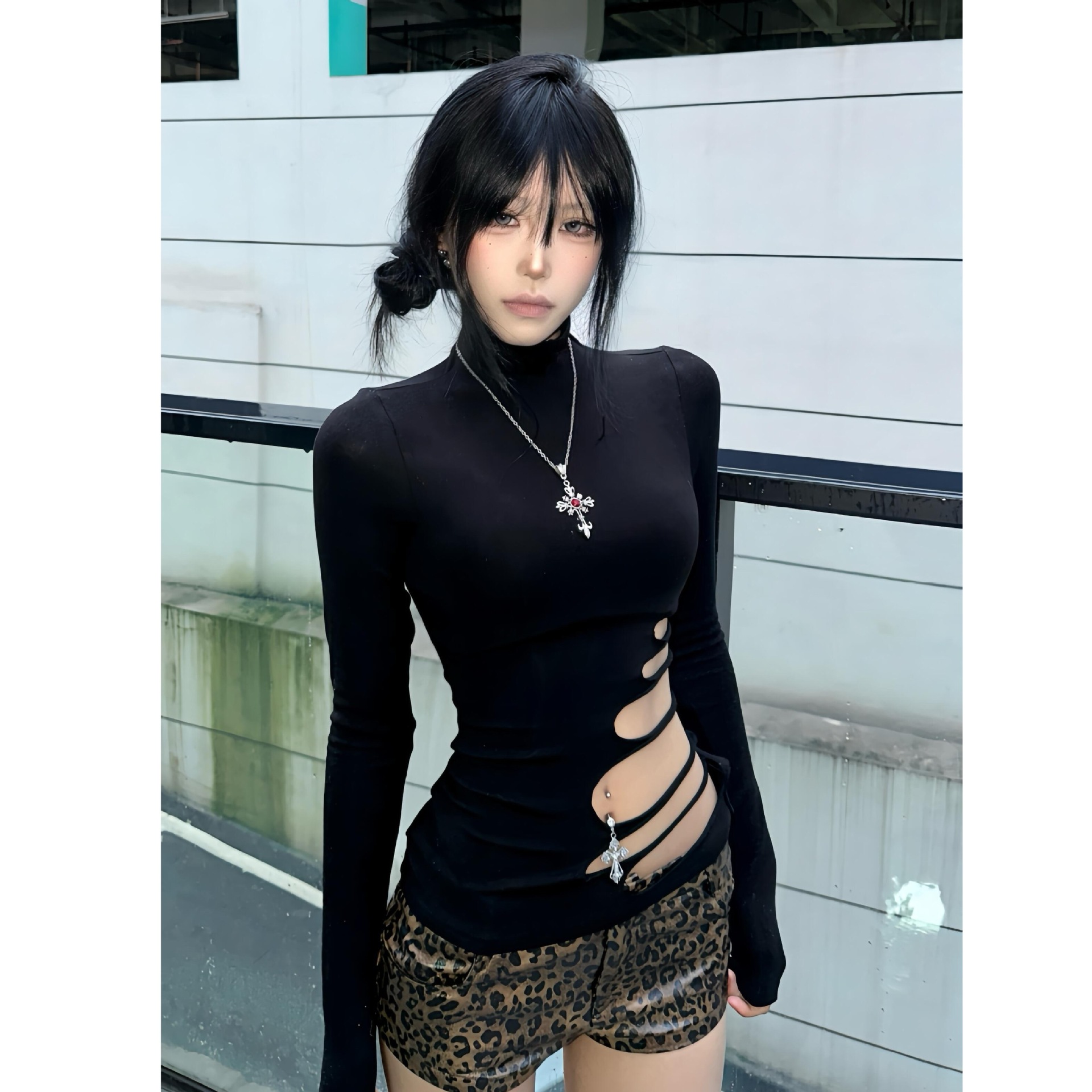 American Sexy Hot Girl Long-Sleeved T-Shirt for Women 2025 Autumn and Winter New Style Cut Out Design Slimming Look Pure Lust Top