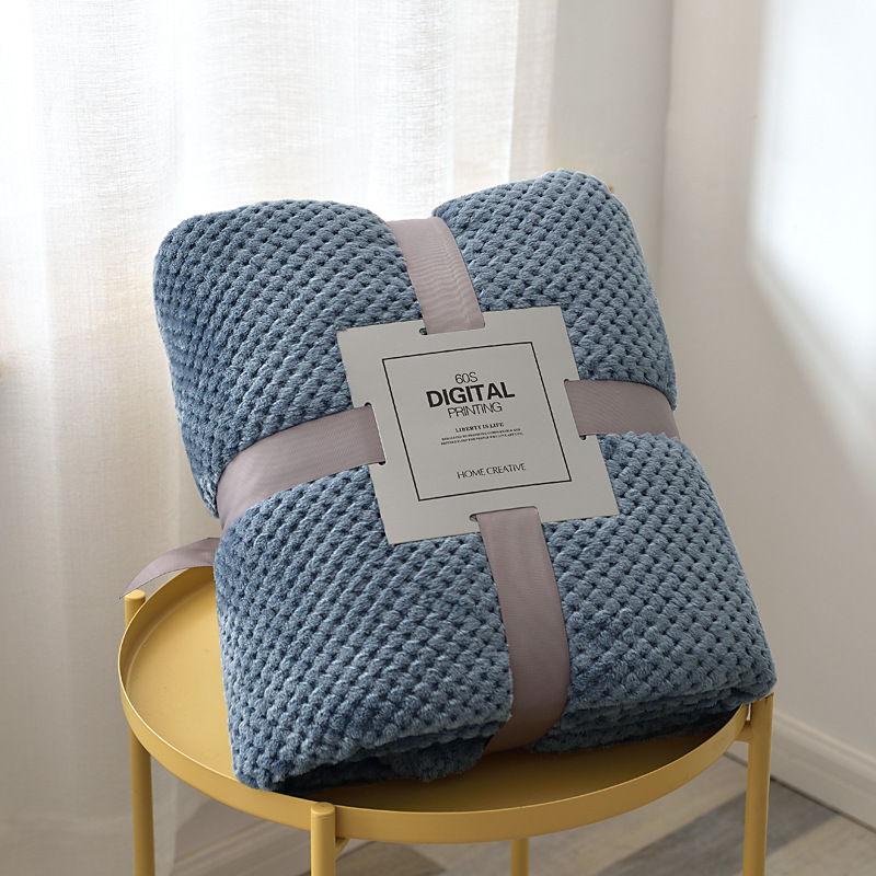 Picture of Thick solid color pineapple plaid sofa blanket flannel blanket coral fleece office air conditioning blanket gift blanket
