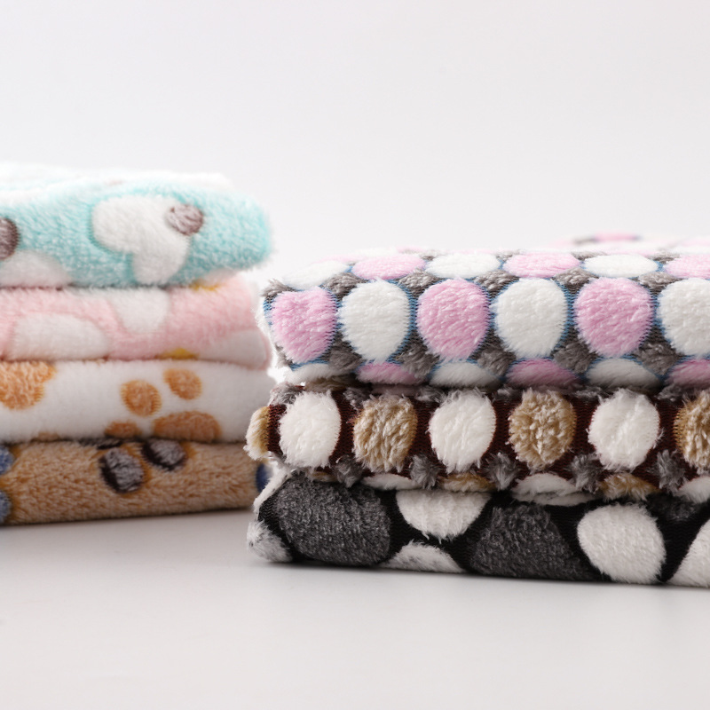 Spot Double-sided Tape Printing Coral Fleece Flannel Printing Clothing Pajamas Home Textile Blanket Pet Products Fabric