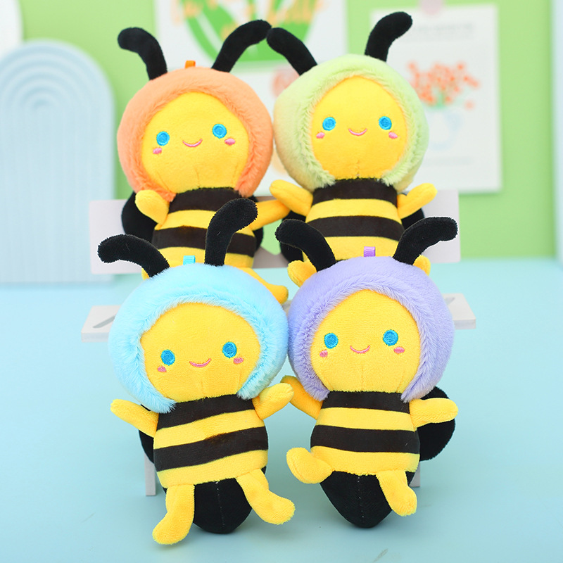 Cross-border cartoon bee keychain Doll Doll grab machine doll bag ornaments plush toy pendant wholesale