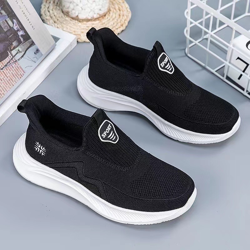 Women's shoes spring and summer new fashion trend a pedal shoes for the elderly walking shoes wholesale light comfortable sports casual shoes