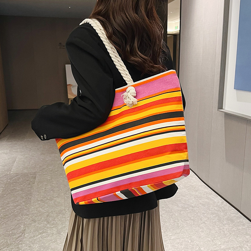 Picture of New Ethnic Style Simple Handbag Double-sided Printed All-match Large Capacity Women's Canvas Bag Hemp Rope Shoulder Casual Bag