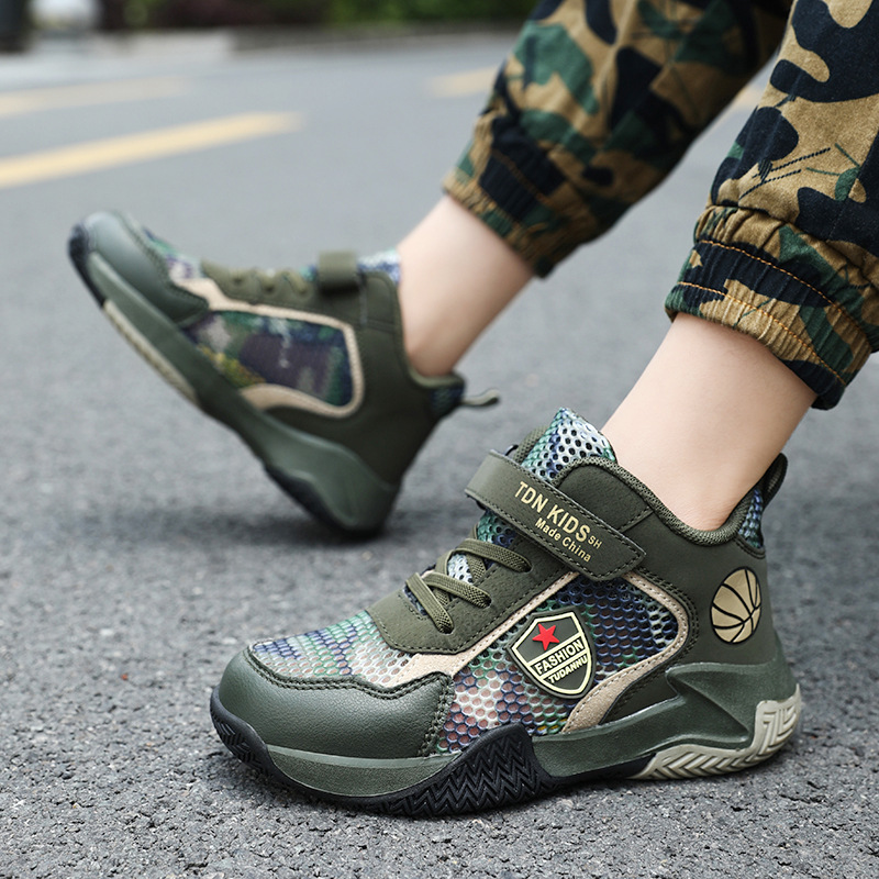 2025 new summer camp children's camouflage shoes summer single net breathable field light casual sneaker wholesale