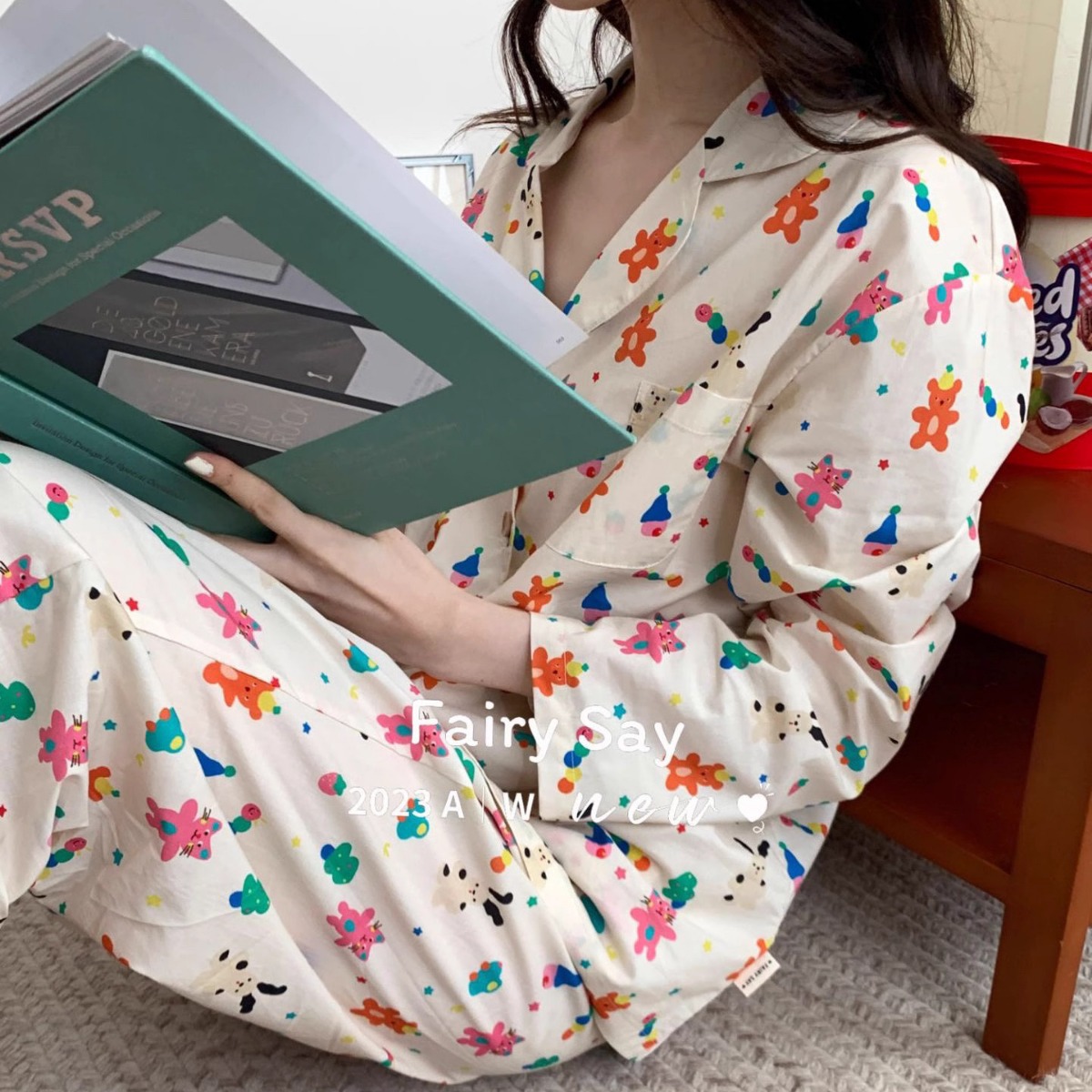 Picture of Online Celebrity Live Dopamine Color Striped Long Sleeve Pajamas Women's Loose Bubble Wrinkle Cute Cross-border suit Foreign Trade