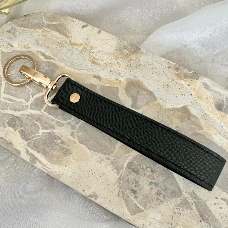Picture of Creative simple pu leather car key chain diy personalized key chain gift anti-lost key rope accessories pendant
