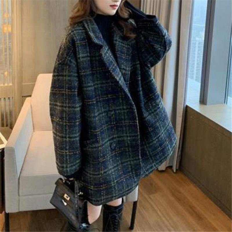 Picture of Popular 2025 Autumn and Winter New Korean Style Mid-Length Plaid Woolen Outwear for Women with Small Tweed Outwear Trendy
