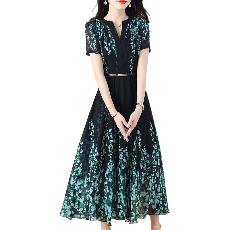 Printed Chiffon dress Women's 2023 Summer New Style Mother's Fashionable Elegant Design Retro Long Dress