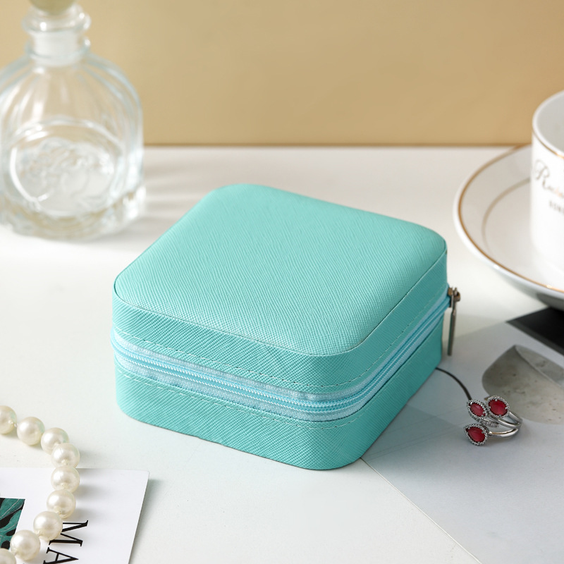 Picture of Leather Small Size Jewelry Storage Box Travel Portable Gift Box with Lock Jewelry Box High-End Jewelry Box