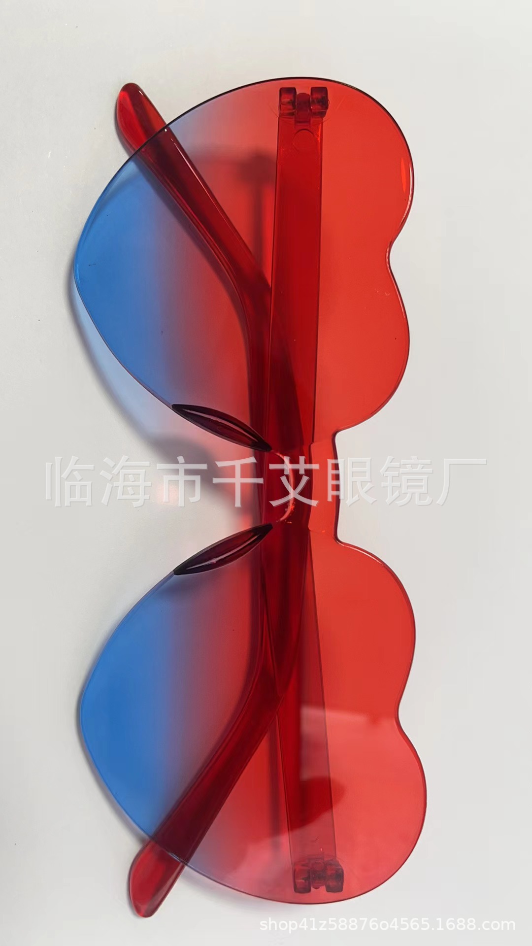 Picture of Heart Sunglasses, Heart Sunglasses, Jelly Color Rimless Heart-Shaped One-Piece Glasses, Dazzling Color Glasses