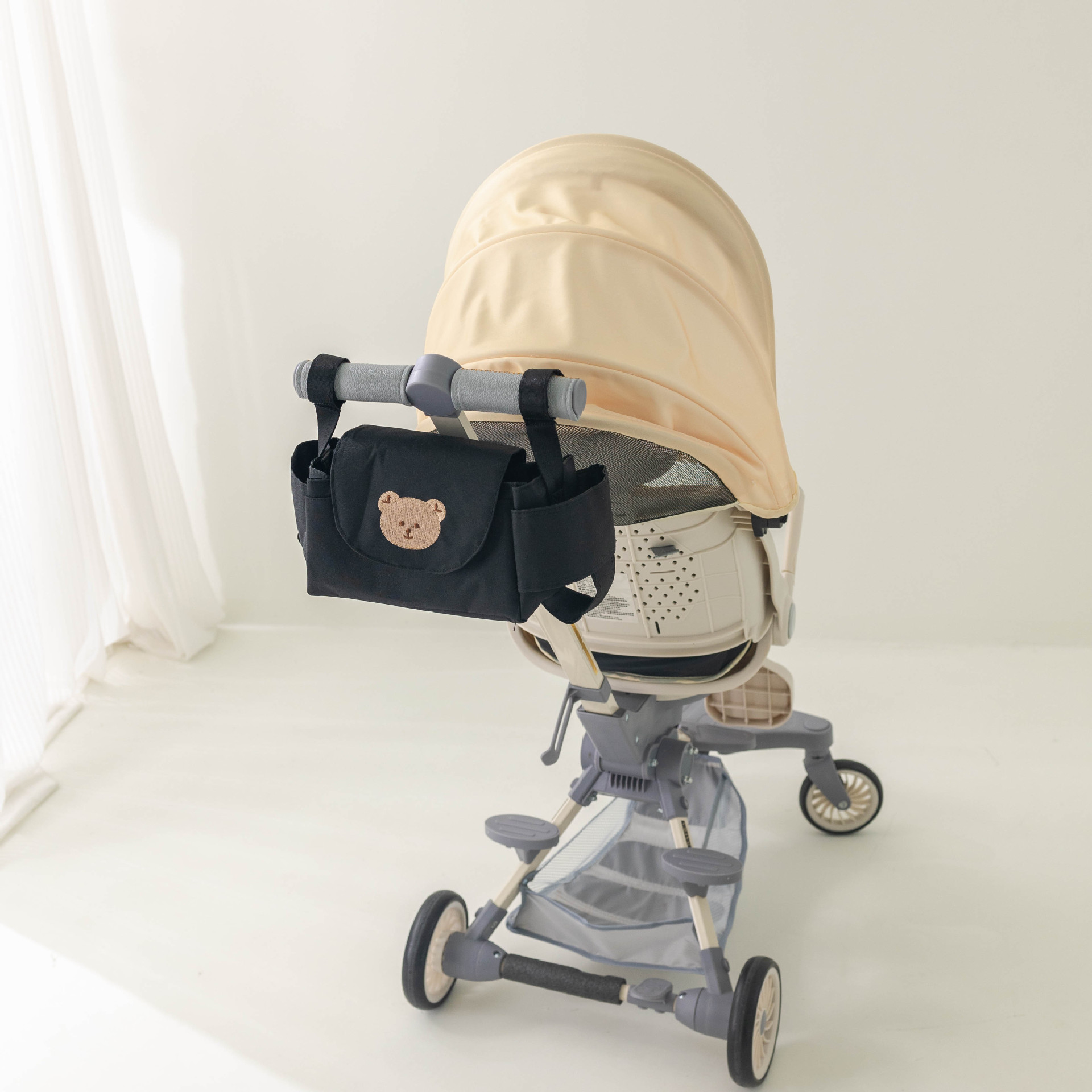 Super Practical New Children's Trolley Hanging Bag Cartoon Bear Mummy Bag Travel Diaper Bottle Necessary Storage Bag