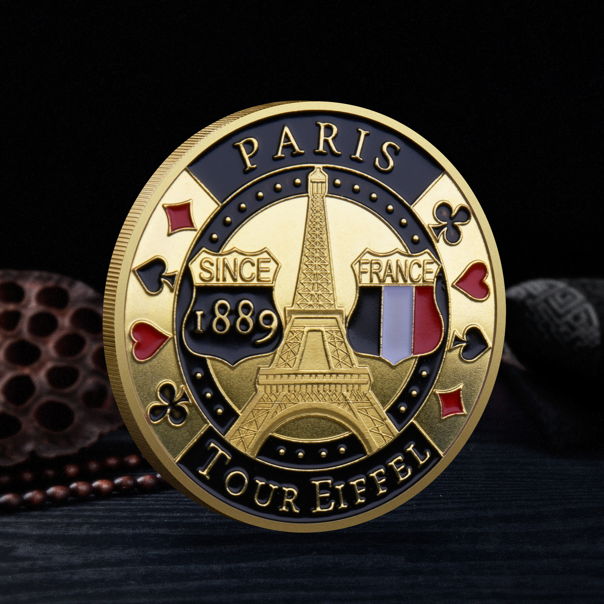 Picture of Chips Commemorative Medallion Las Vegas Lucky Gold and Silver Coin Metal Card Presser Collection Gift Cross-border