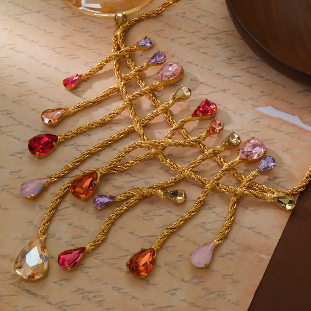 Picture of Middle Ancient Vintage Palace Vintage Fireworks Necklace Glazed Necklace Gold Plated Heavy Industry High Quality Sense