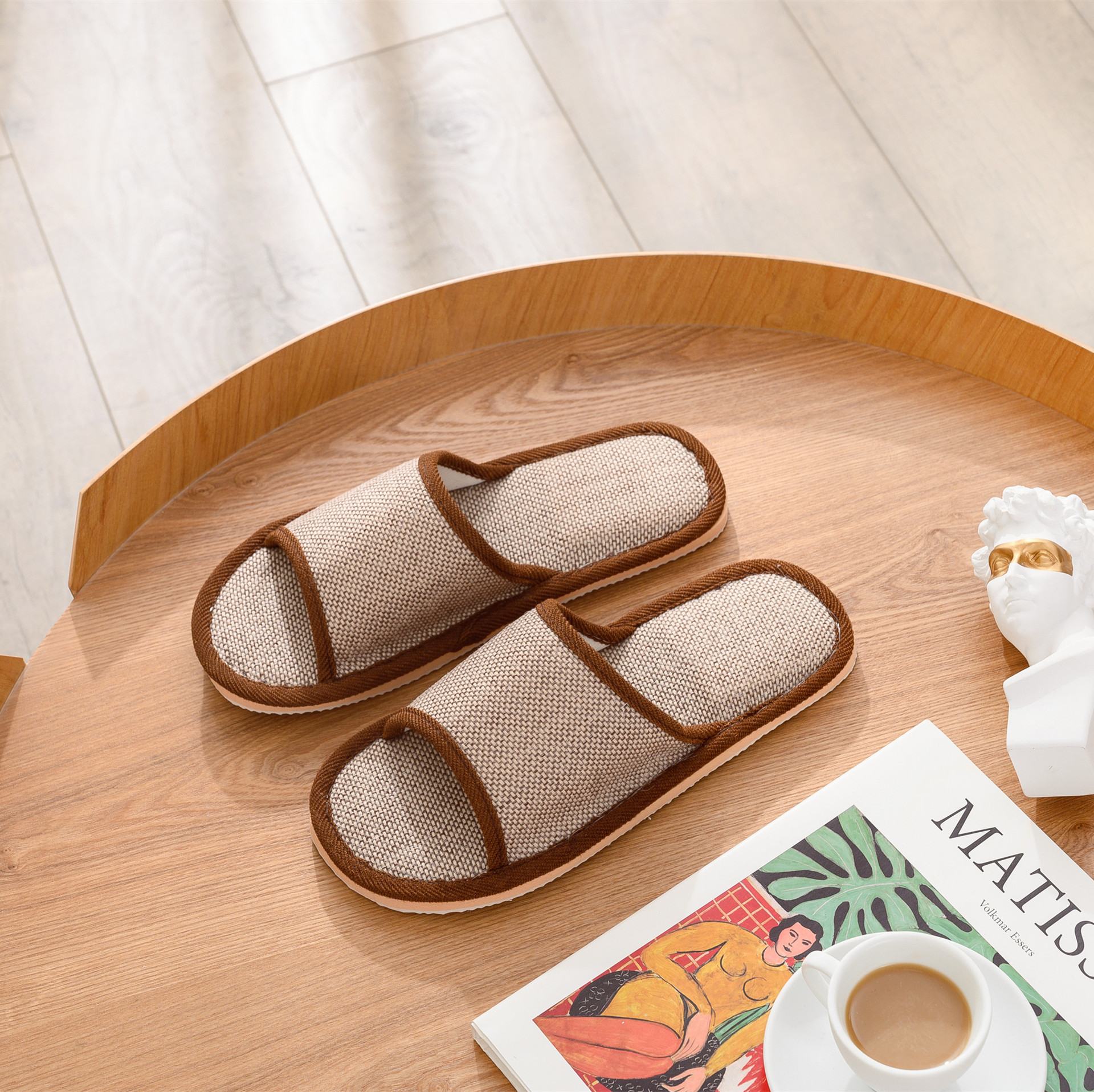 Picture of 2025 New Hotel Cotton and Linen Slippers for Women Spring, Autumn and Summer Home Couples Linen Thick-Soled Four Seasons Sandals and Slippers
