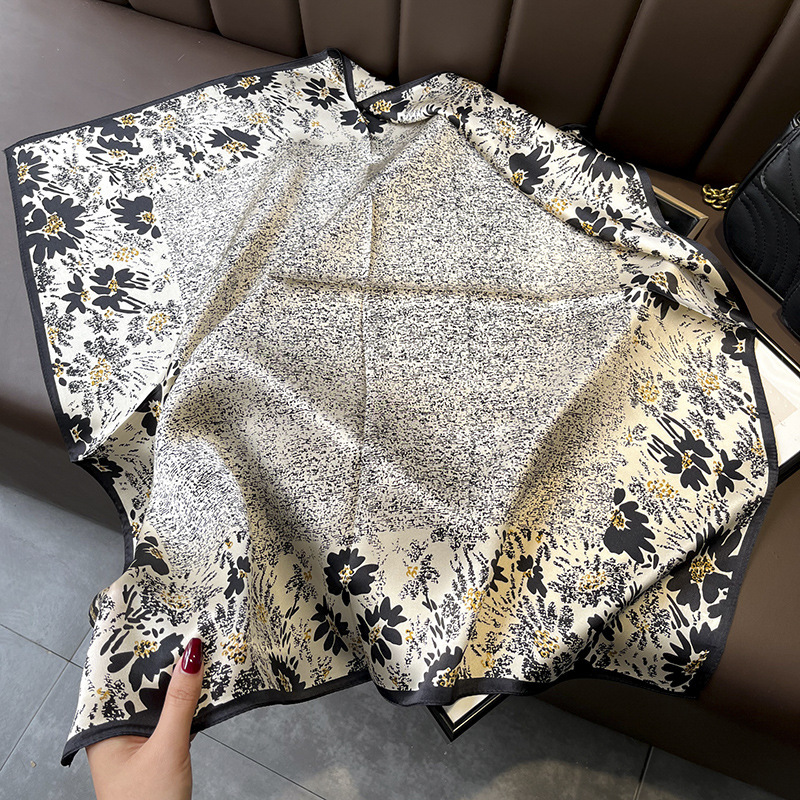 Picture of Spring and Autumn Thin Japanese and Korean Sweet Champagne Color Small Floral Silk Mulberry Silk 70cm Square Scarf Silk Scarf Hair Band Headwear Women