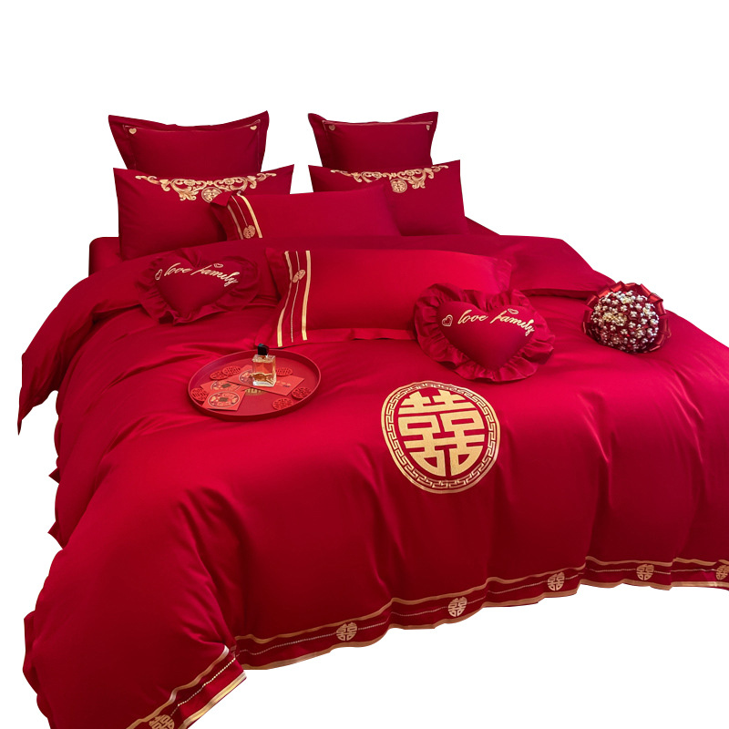 Picture of Cotton Wedding Bedding Four-piece Wedding Cotton 100 Bed Sheet Quilt Cover Big Red Festive Accompanying Quilt