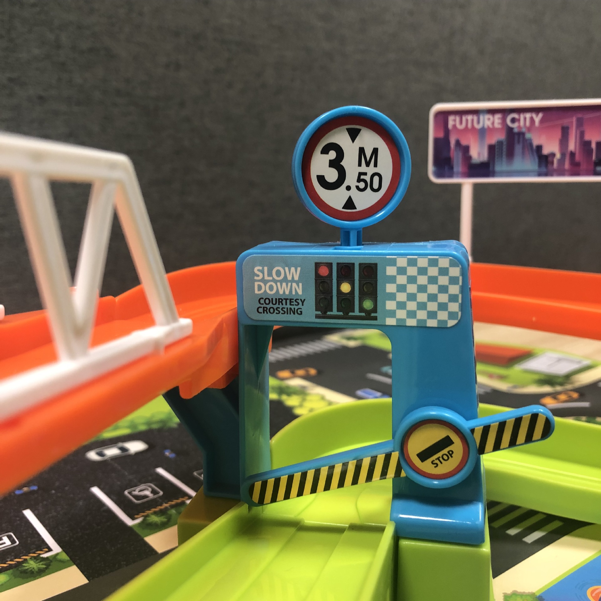 Picture of Cross-border Toschi Breaking through the Great Adventure Railcar Electric Car Building Parking Lot Puzzle Steering Wheel Traffic