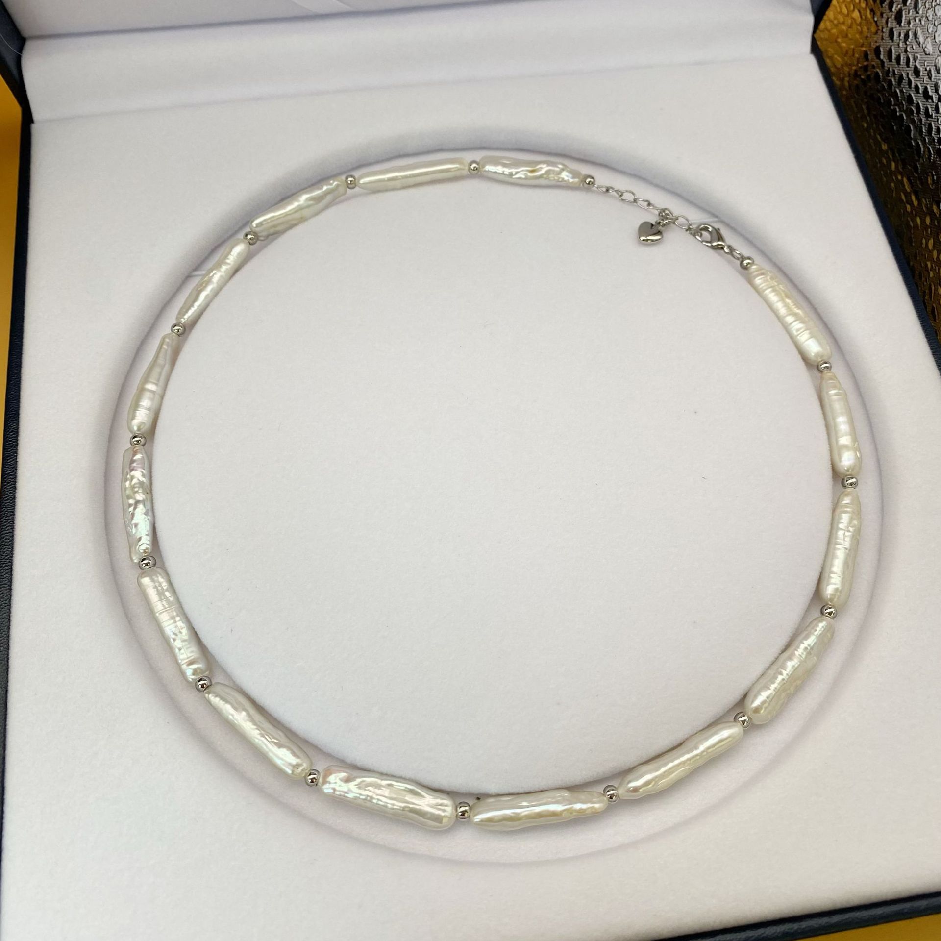 Natural Freshwater Loquat Pearl Women's Design Sense Fashion Trend Necklace High-grade Niche All-match Clavicle Chain