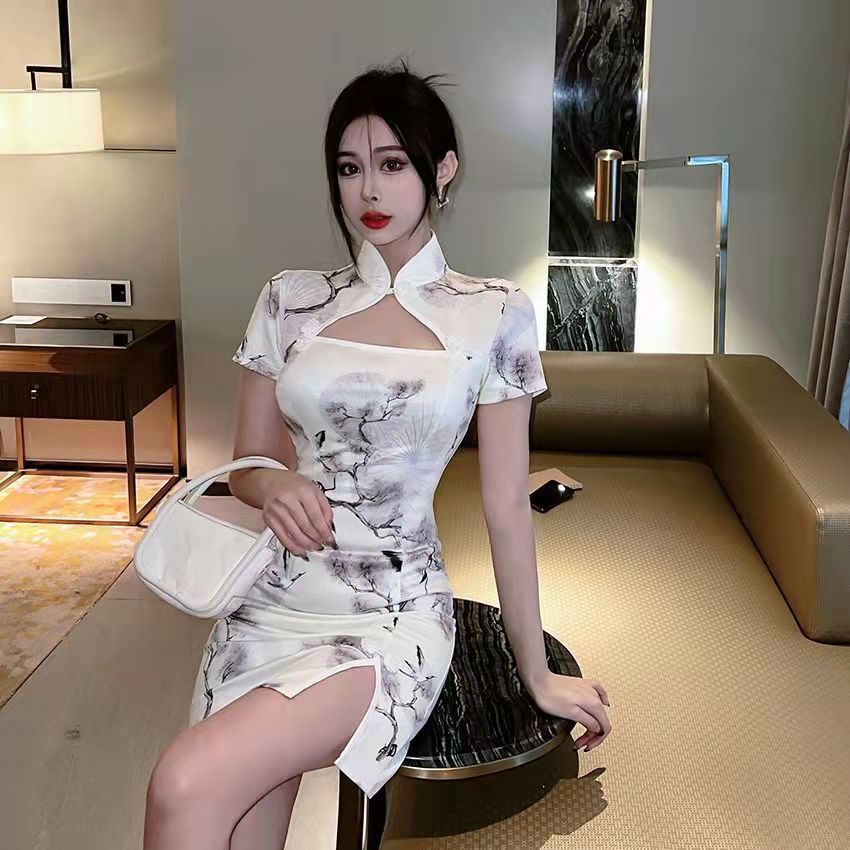 2023 Summer Fashion Improved Cheongsam Split Sexy High Retro Style Cyber Celebrity Slant Dress